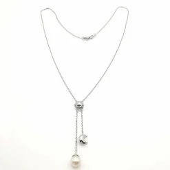 Collier en or blanc