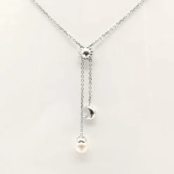 Collier en or blanc