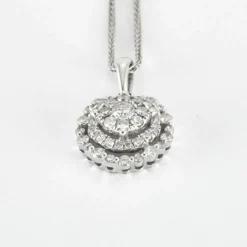 Collier en Or Blanc & diamants