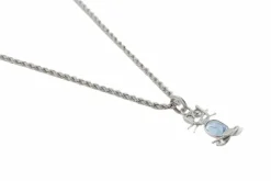 Collier en or blanc avec pendentif aigue-marine