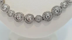 Collier en Or blanc, diamants