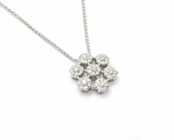 Collier en or blanc et diamants
