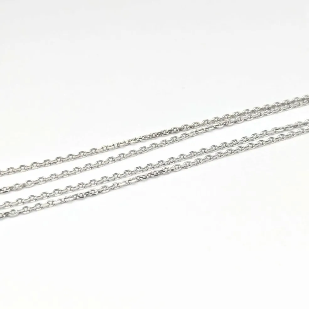 Collier en or blanc et diamants