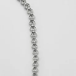 Collier en or blanc et diamants