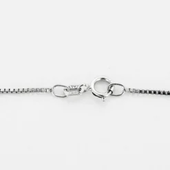 Collier en or gris et pendentifs en diamants