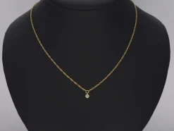 Collier en or jaune avec diamant