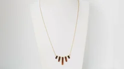 Collier en Or jaune, diamants