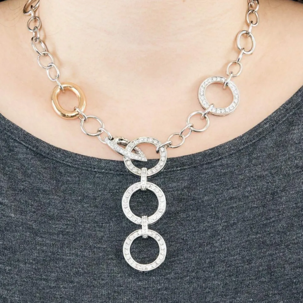 Collier en or jaune et or gris à maillons rond et diamants