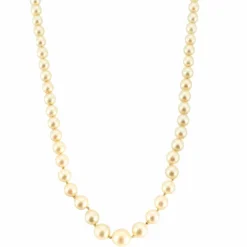 Collier en or jaune et perles blanches