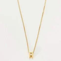 Collier en or jaune et pendentif diamant