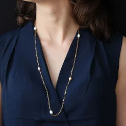 Collier en or perles blanches et roses