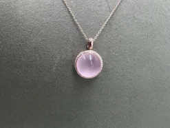 Collier en or rose 18 carats avec quartz rose et diamant