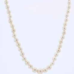 Collier en perles de culture fermoir or jaune