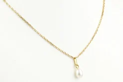 Collier et pendentif perle en or jaune
