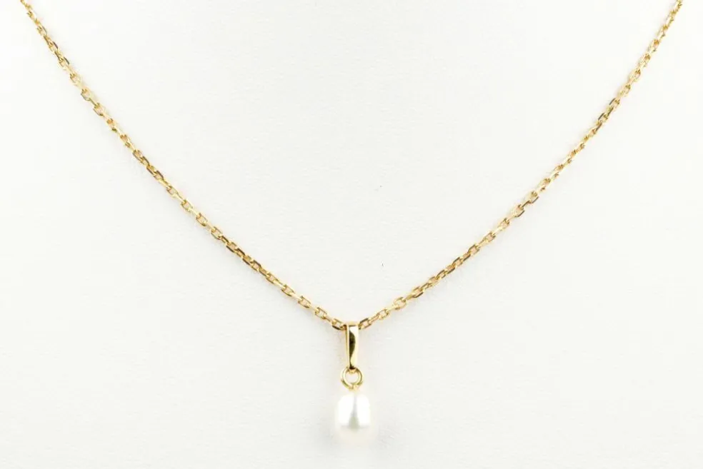 Collier et pendentif perle en or jaune