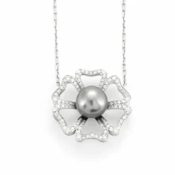 Collier fleur Or blanc Diamants Perle