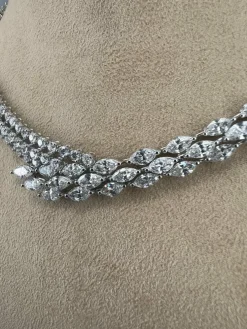 Collier haut de gamme Marquise et Diamant Rond