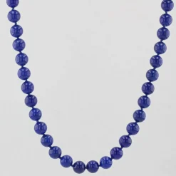 Collier lapis lazuli et son fermoir en or