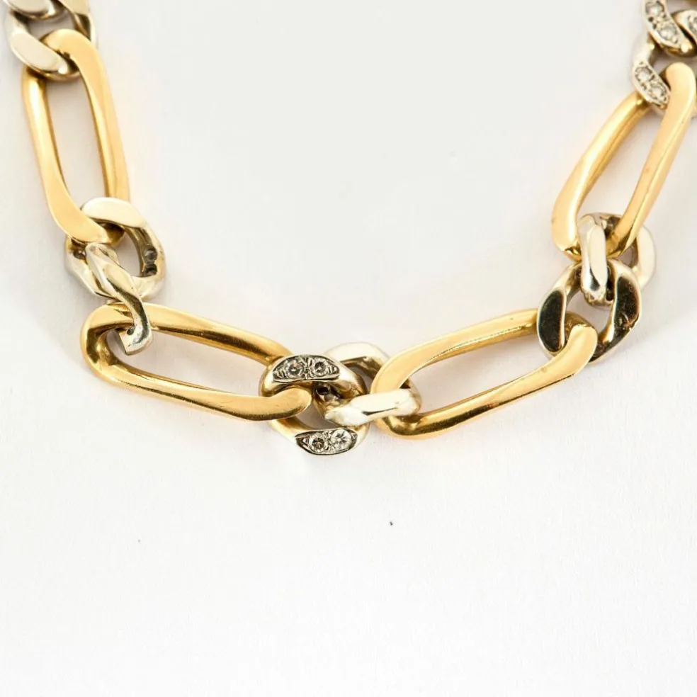 Collier maille figaro en or jaune et gris, et diamants