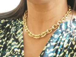 Collier maille forçat ronde en chute en or jaune