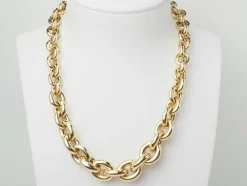 Collier maille forçat ronde en chute en or jaune