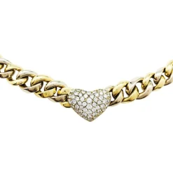 Collier maille gourmette, coeur pavé diamants.