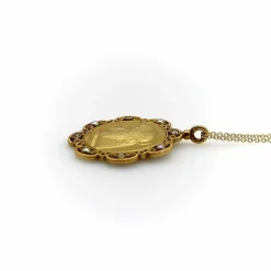 Collier Nekhbet en or 18 carats de style victorien égyptien avec diamants et perles