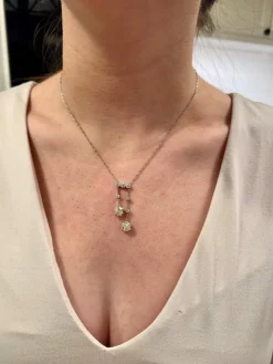 Collier Négligé or blanc, platine et diamants