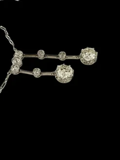 Collier Négligé or blanc, platine et diamants