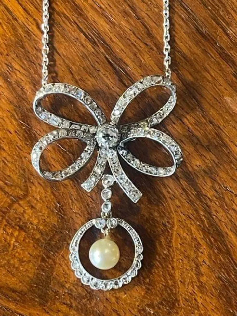 Collier noeud, diamants et perles, fin XIXème