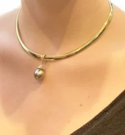 COLLIER OMEGA OR DIAMANTS PERLE