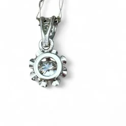 Collier or blanc diamants