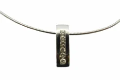 Collier or blanc et diamants