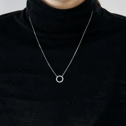 Collier or blanc et diamants