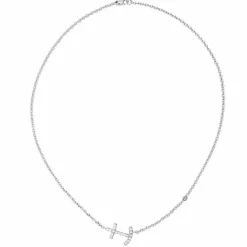 Collier or blanc et diamants.