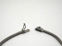 Collier or blanc émeraude