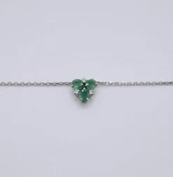 Collier or blanc émeraudes et diamants