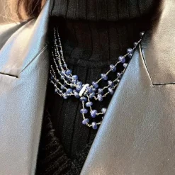 Collier or blanc saphirs diamants