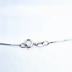 Collier Or gris pendentif goutte Emeraude et Diamants