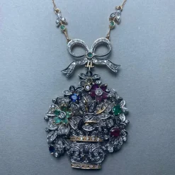 Collier or jaune et argent diamants