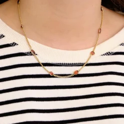 Collier or jaune et grenats