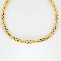 Collier or jaune et pierrres précieuses