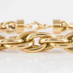 Collier or jaune maille imbriquée