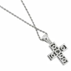 Collier Pendentif croix et diamants