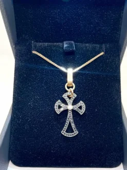 Collier pendentif croix Recarlo or rose