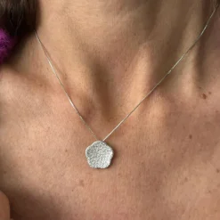 Collier pendentif fleur Diamants
