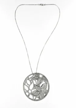 Collier pendentif floral et diamants