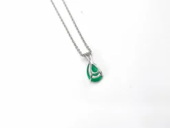 Collier pendentif or blanc, émeraude et diamant