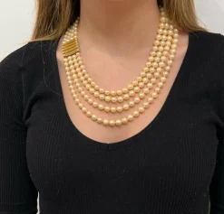Collier perles 4 rangs