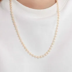 Collier Perles Akoya fermoir Or